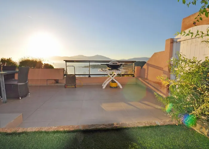 Douceur Du Soir - Duplex 45m2 - Terrasse - Jardinet - Wifi Fibre - A Pied 公寓 *