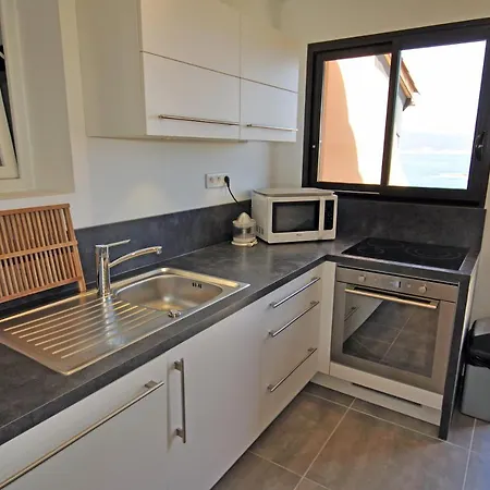 Douceur Du Soir - Duplex 45m2 - Terrasse - Jardinet - Wifi Fibre - A Pied *