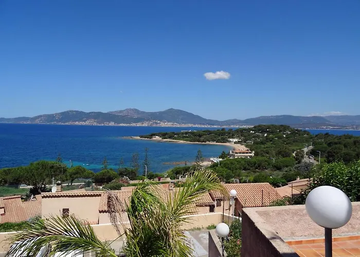 Douceur Du Soir - Duplex 45m2 - Terrasse - Jardinet - Wifi Fibre - A Pied Porticcio (Corsica)